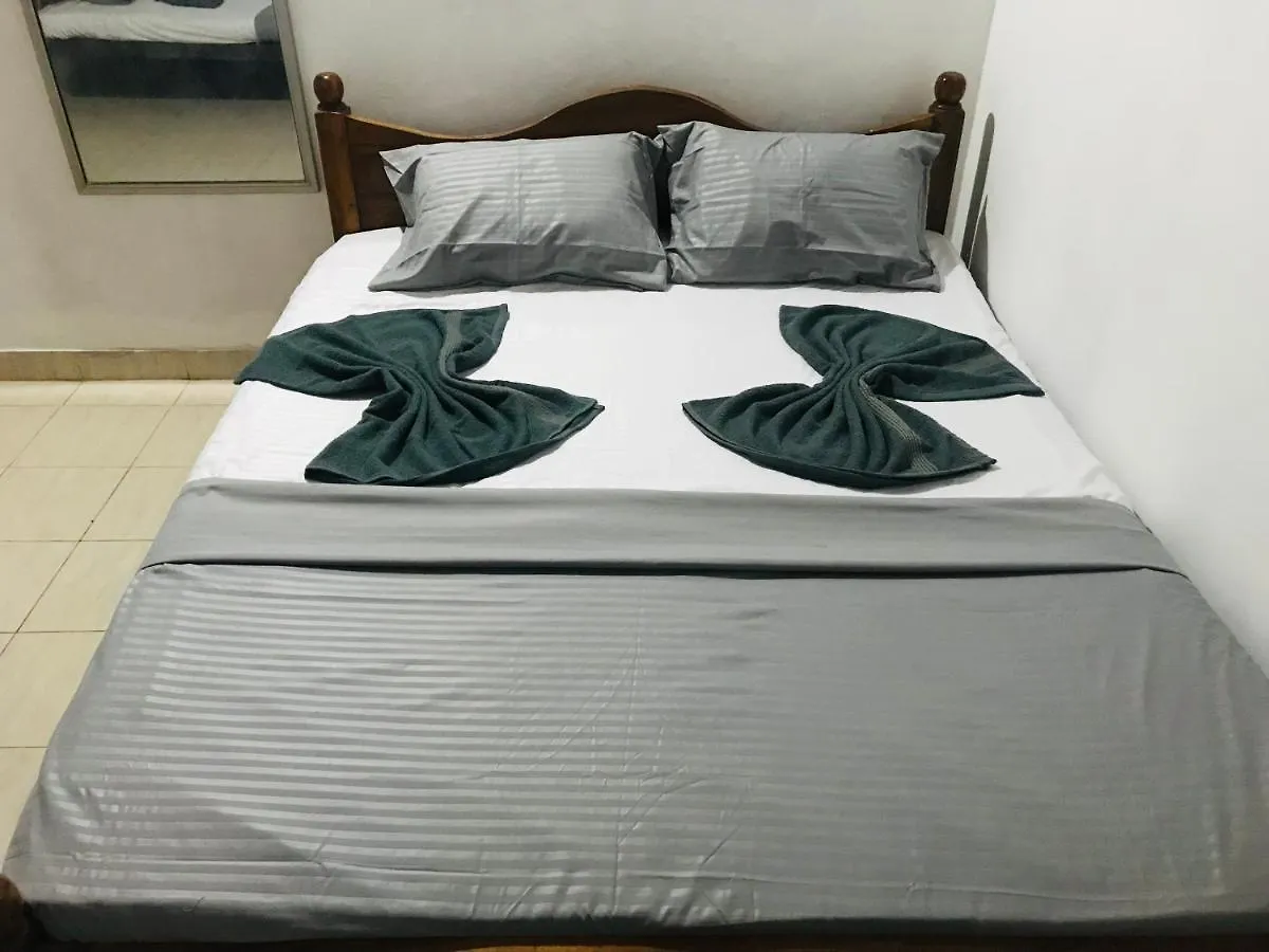 Sun Rise Hostel Negombo Sri Lanka